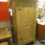 702 7160 CUPBOARD